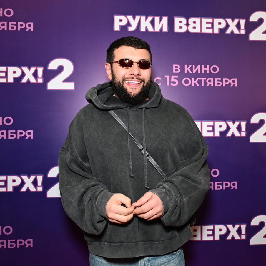 Рэперу Navai грозит ещё одна статья из-за вождения автомобиля в наркотическом опьянении. После задержания с наркотиками в Казахстане рэперу Navai может быть предъявлено дополнительное обвинение. Артист, находившийся за рулём Mercedes, рискует лишиться прав на семь лет