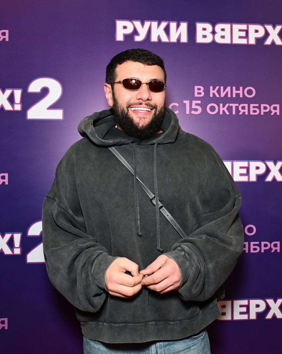 Рэперу Navai грозит ещё одна статья из-за вождения автомобиля в наркотическом опьянении. После задержания с наркотиками в Казахстане рэперу Navai может быть предъявлено дополнительное обвинение. Артист, находившийся за рулём Mercedes, рискует лишиться прав на семь лет