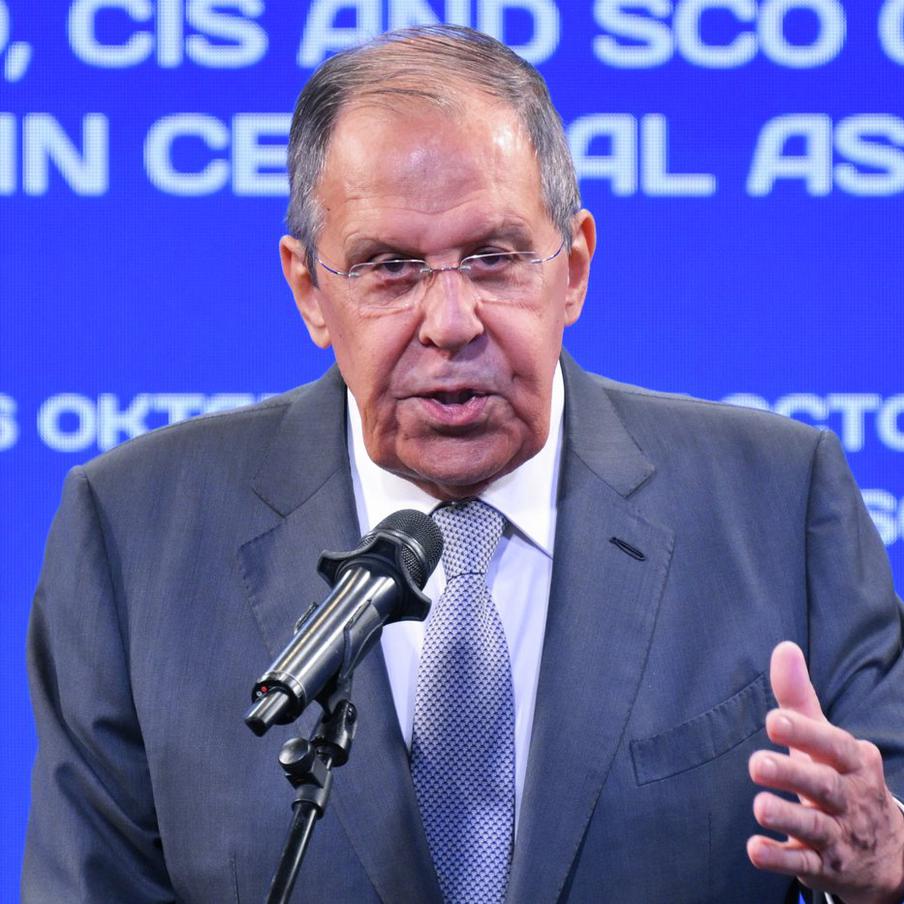 Лавров: Россия продолжит помогать Афганистану экономически и гуманитарно. Москва продолжит поддержку Кабула. С таким заявлением выступил министр иностранных дел России на конференции ОДКБ, СНГ и ШОС по вопросам безопасности в Центральной Азии и Афганистане