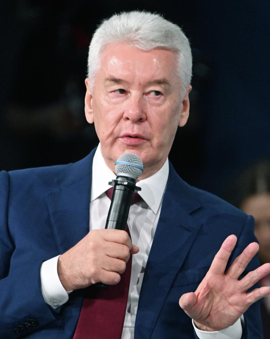 Собянин: За сутки в сторону Московского региона летело 512 БПЛА. Только за прошедшую ночь в направлении Москвы ВСУ запустило более полутысячи беспилотников. Большая часть из них была успешно уничтожена расчётами сил противовоздушной обороны на дальних рубежах столичного региона, так и не достигнув намеченных командованием целей атаки
