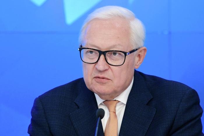 Рябков раскрыл,  пройдут ли переговоры Путина, Трампа и Зеленского