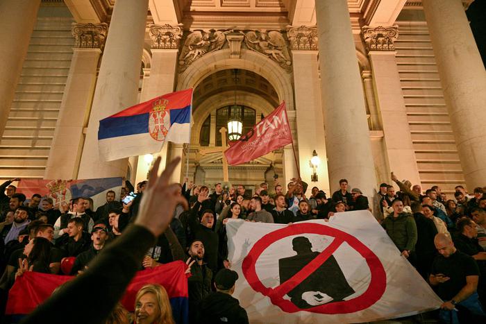 Победители выборов в Сербии хотят дружить с Россией и покупать дешёвый газ