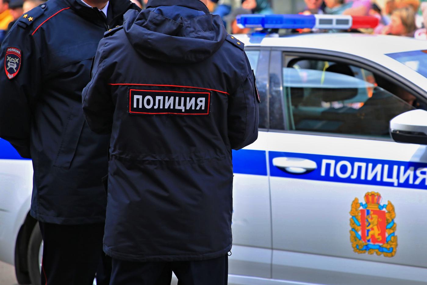 Работает полиция: россиянка чуть не отдала аферистам 2,6 млн рублей