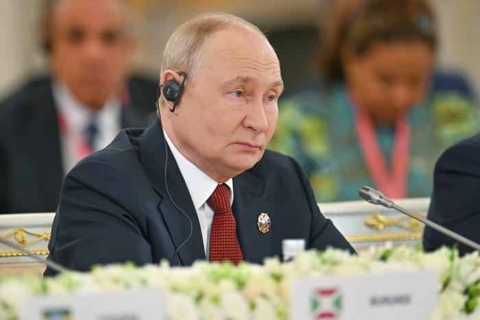 Путин рассказал об успешном развитии отношений со странами Африки
