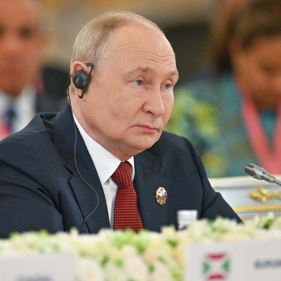 Путин предупредил Европу об отсутствии победителей в случае конфликта с Россией. Владимир Путин рассказал о телефонном разговоре с лидерами Финляндии и Норвегии, ситуации на Балтике и перспективах восстановления отношений с европейскими странами. Глава государства подчеркнул, что Москва не стремится к военному противостоянию с европейскими странами, однако готова отвечать на возможные провокации