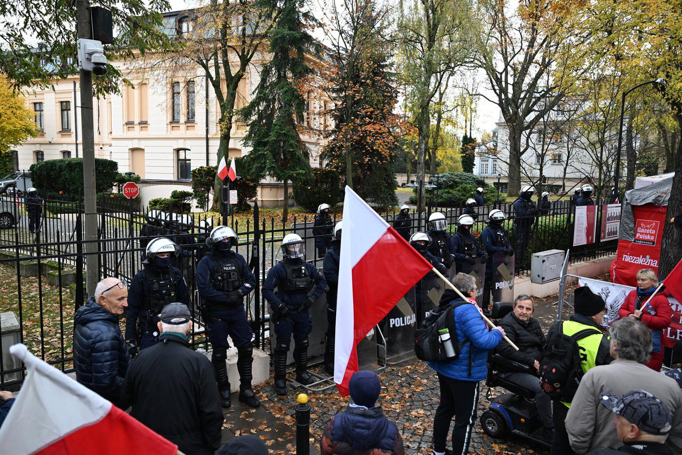 Польский кризис: президент обвиняет премьера в госперевороте